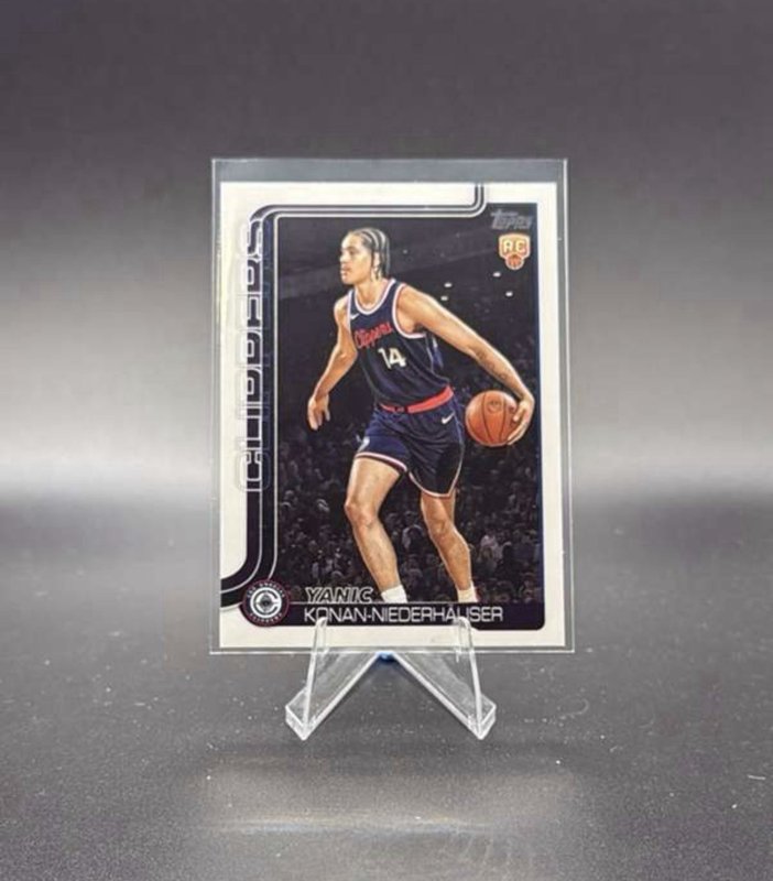 2025-26 Topps - Maxime Raynaud #243 (RC)