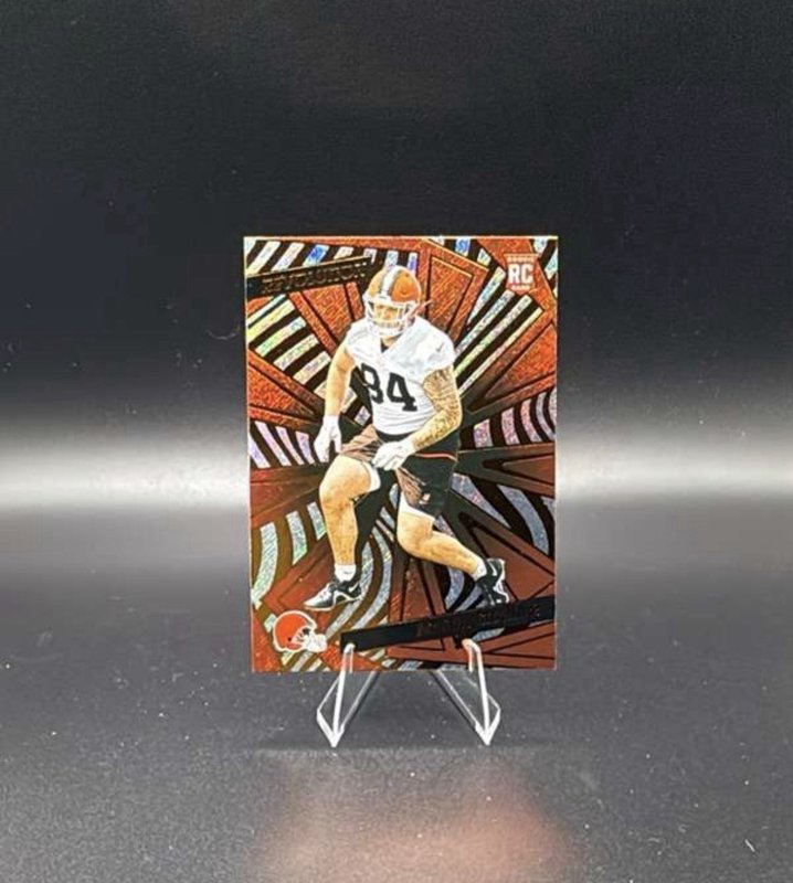 2025 Panini Revolution - Rookies Mason Graham #227 (RC)