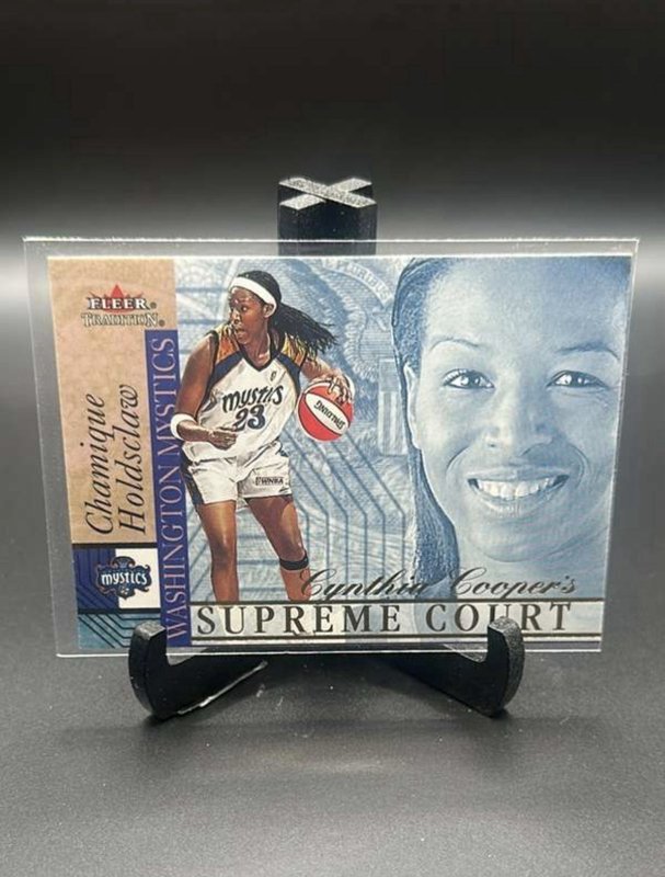 2001-02 Fleer Tradition WNBA Supreme Court Chamique Holdsclaw #1 SC A