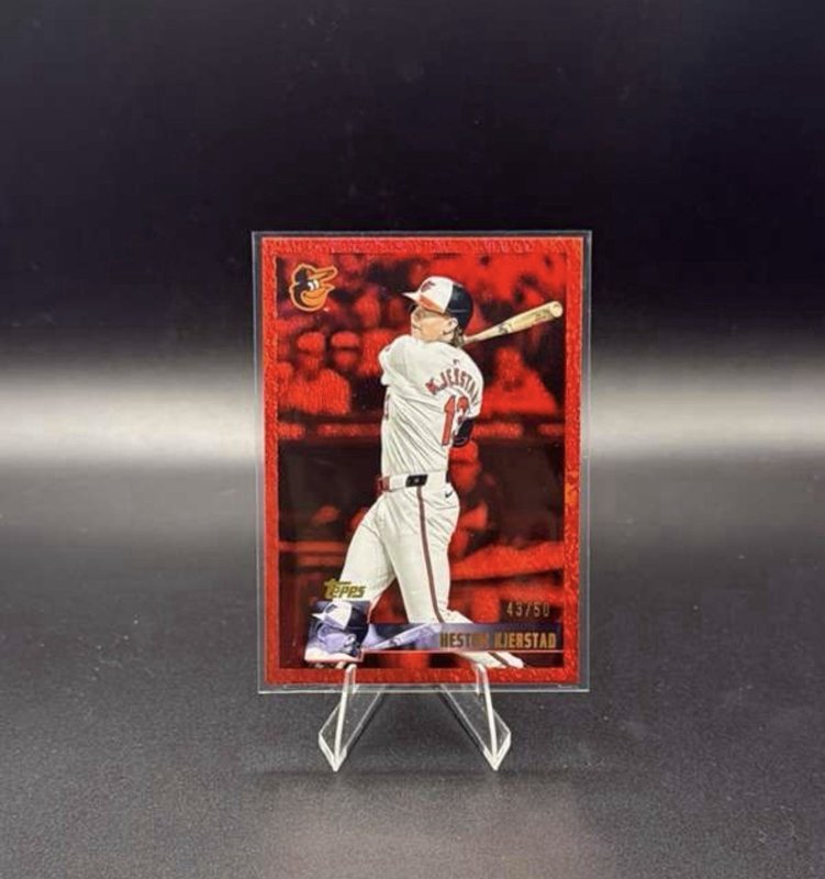 2025 Topps Archives - 1996 Topps Heston Kjerstad #130 Red Hot Foilboard /50