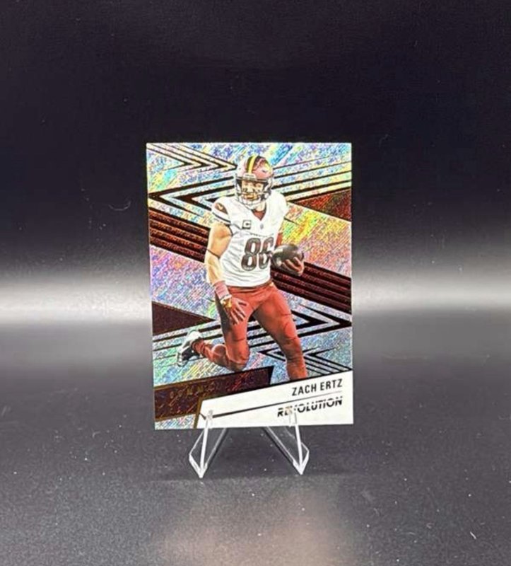 2025 Panini Revolution - Zach Ertz #184