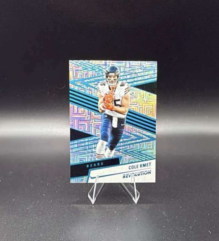 2025 Panini Revolution - Cole Kmet #176 Teal Levels /499