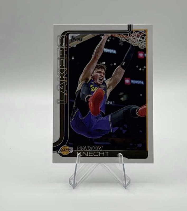 2025-26 Topps - Dalton Knecht #153 Rainbow Foilboard