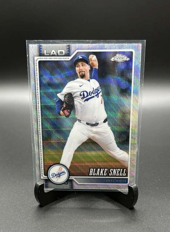 2026 Topps Chrome Blake Snell #278 Wave Refractor Dodgers