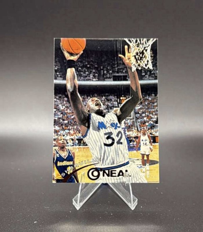 1994-95 Topps Stadium Club - Shaquille O'Neal #32