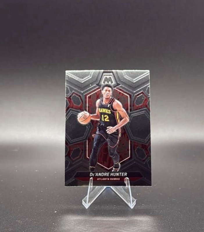 2023-24 Panini Mosaic - De'Andre Hunter #16