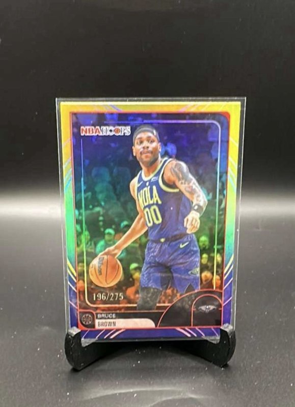 2025-26 Topps NBA Hoops Bruce Brown #251 Numbered 082/275 New Orleans Pelicans