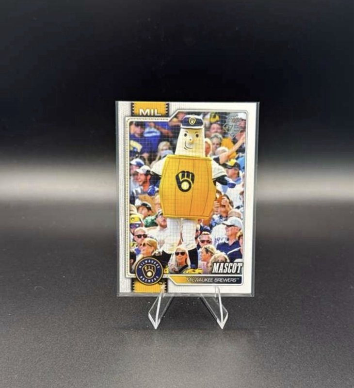 2026 Topps Series 1 Celebrations - Milwaukee Brewers Mascot - M-27