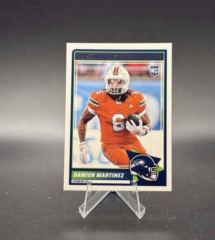 2025 Score - Rookies Damien Martinez #46 (RC)