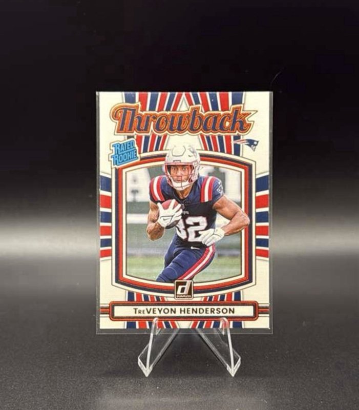 2025 Panini Donruss - Rated Rookies Throwbacks TreVeyon Henderson #19 (RC)