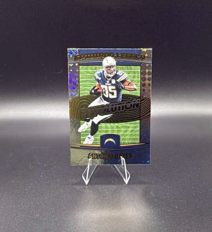 2025 Panini Revolution - Gridiron Legacy Antonio Gates #10