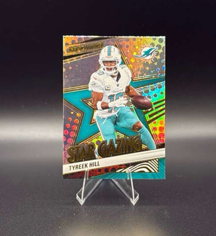 2025 Panini Revolution Tyreek Hill Star Gazing  Dolphins
