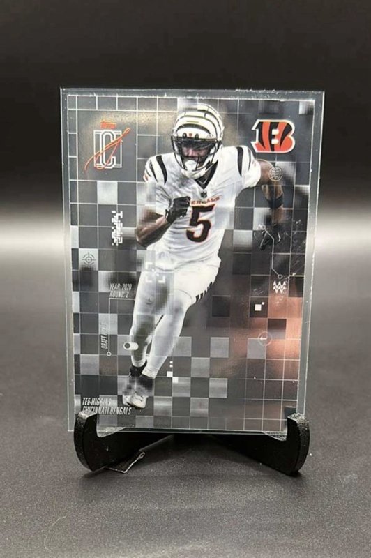 Topps 2025 Signature Class After Image Insert Tee Higgins #AI-7 Bengals NFL