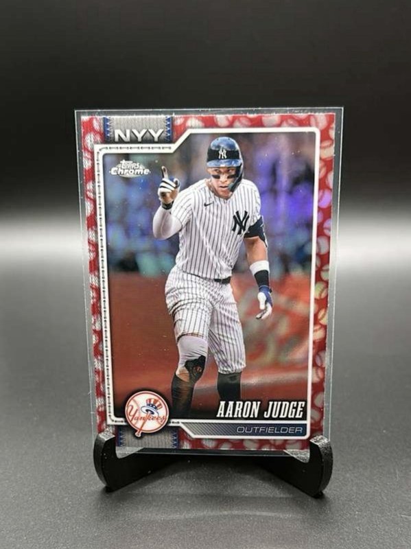 2026 Topps Chrome Aaron Judge Baseball Seams Refractor #100 Yankees