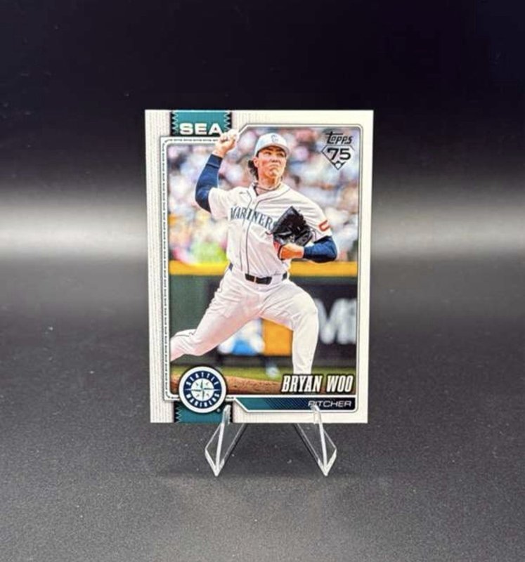 2026 Topps Series 1 - Bryan Woo #62