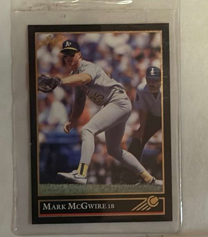 1992 Leaf - Mark McGwire #16 Gold