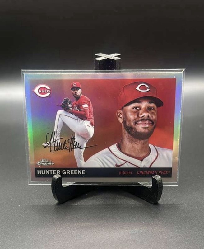2025 Topps Chrome Platinum #71 Hunter Greene Refractors Card Cincinnati Reds
