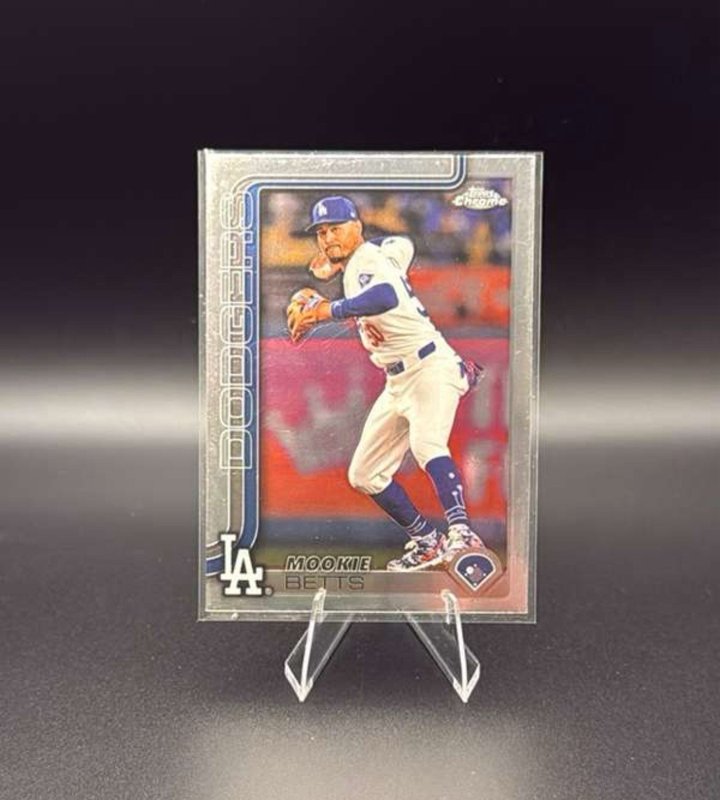 2025 Topps Chrome - Mookie Betts #50
