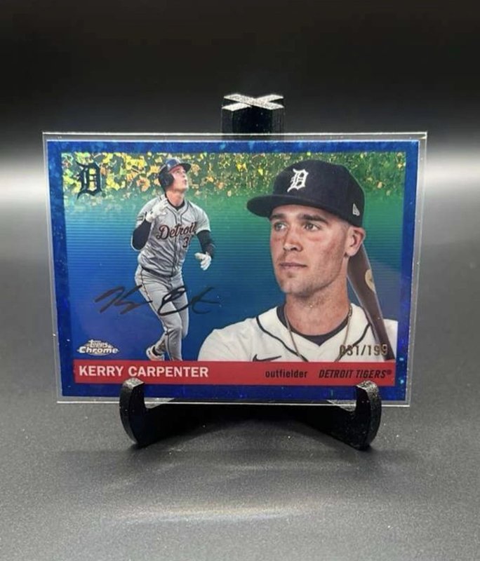 2025 Topps Chrome Platinum - Kerry Carpenter Blue Mini Diamond /199 #69