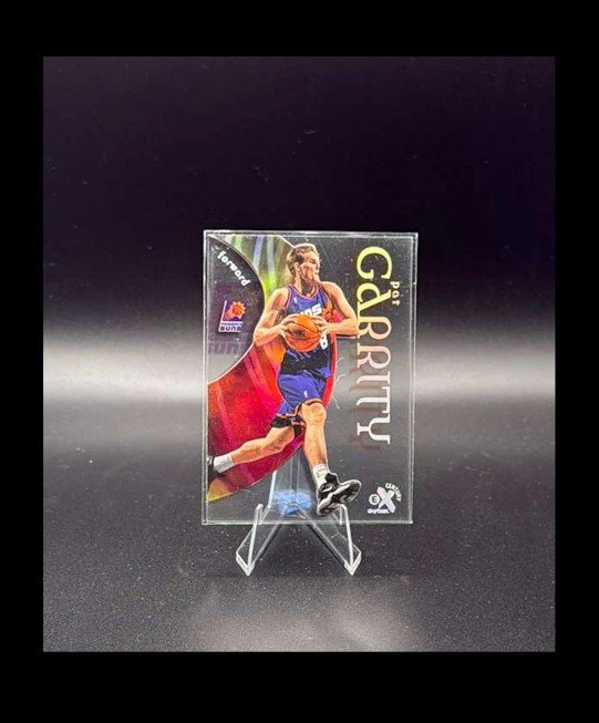 Fleer Showcase 73 Pat Garrity