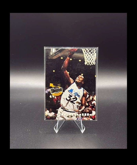 1993-94 Topps Stadium Club - Frequent Flyers Shaquille O'Neal #358