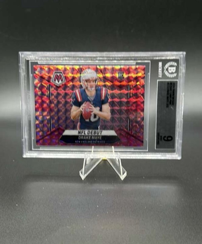 2024 Mosaic Drake Maye RC Camo Pink Prizm NFL Debut #273 Patriots
