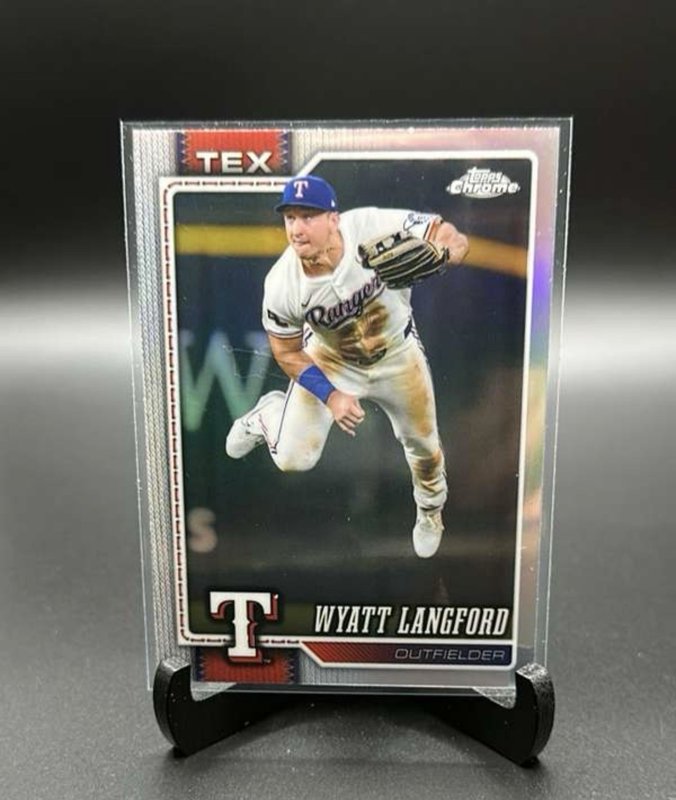 Topps Chrome 2026 Wyatt Langford Texas Rangers Refractor #213
