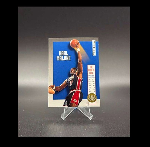 1992-93 Skybox - The Road to Gold Karl Malone #USA4