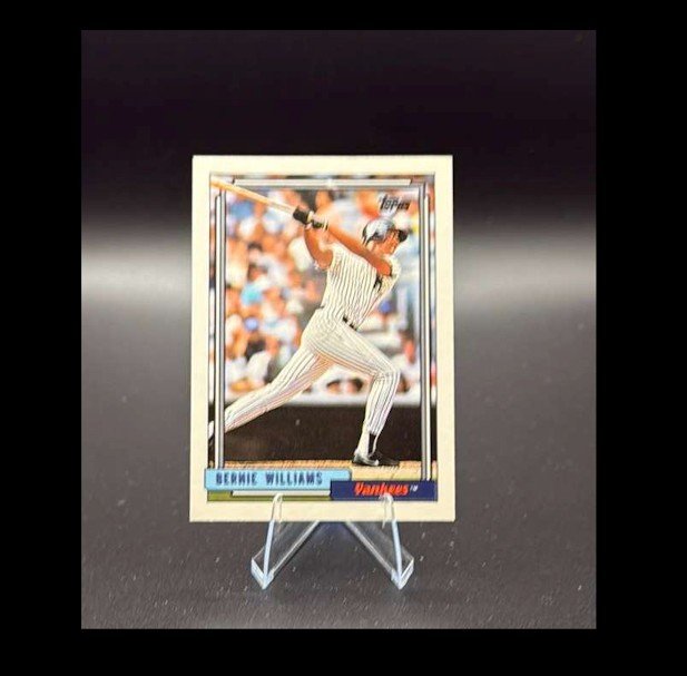 1992 Topps - Bernie Williams #374