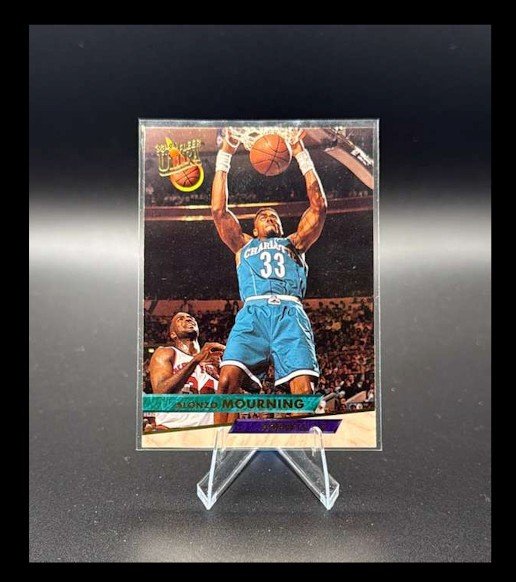 1993-94 Fleer Ultra - Alonzo Mourning #23