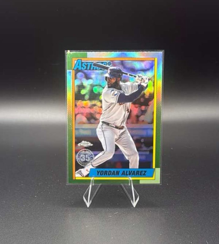 2025 Topps Chrome Update Series - 1990 Topps Baseball Yordan Alvarez #90CU-7
