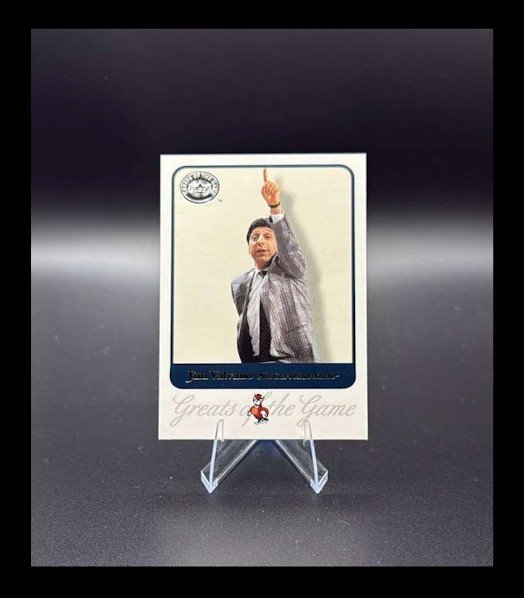 2001 Fleer Greats of the Game - Jim Valvano #38 (RC)