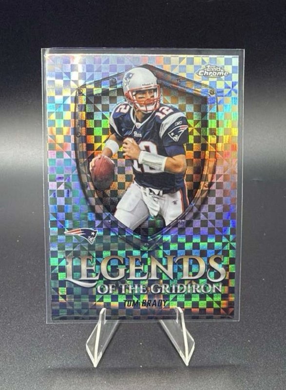 2025 Topps Chrome - Legends of the Gridiron Tom Brady #LOG-9 X-Fractor