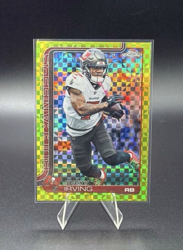 2025 Topps Chrome - Bucky Irving #285 Hot Pink X-Fractor